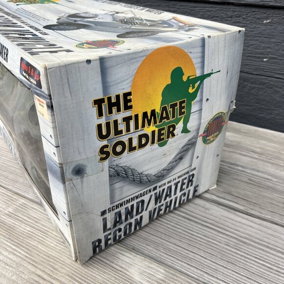 21ST CENTURY TOYS - The Ultimate Soldier Schimmwagen Land / Water Recon Vehicle - Picture 9 of 14